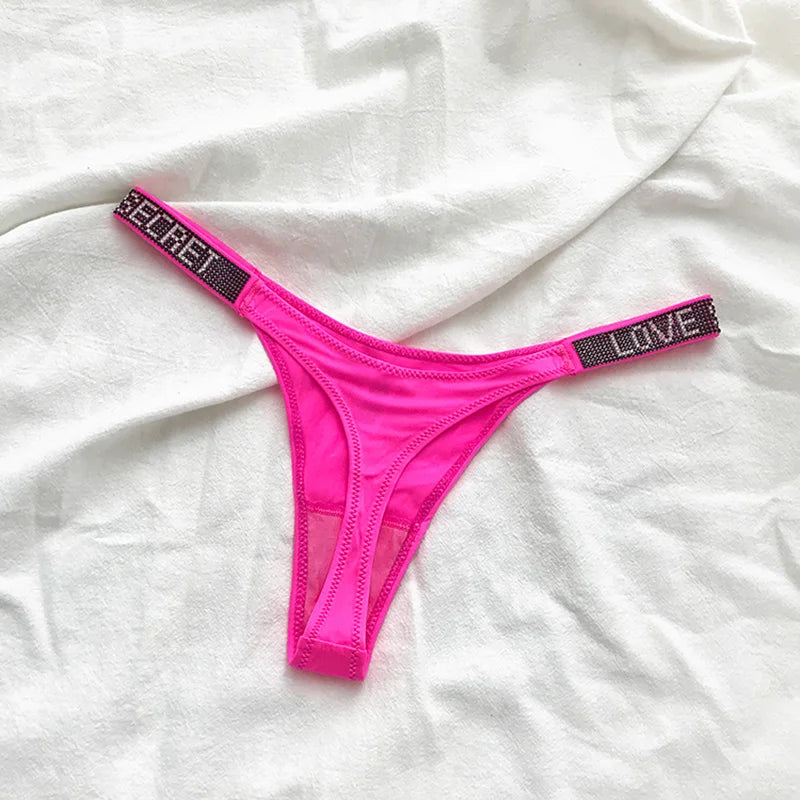 Perizoma sportivo donna con strass e scritta sexy – Intimo G-string vita alta in microfibra elasticizzata