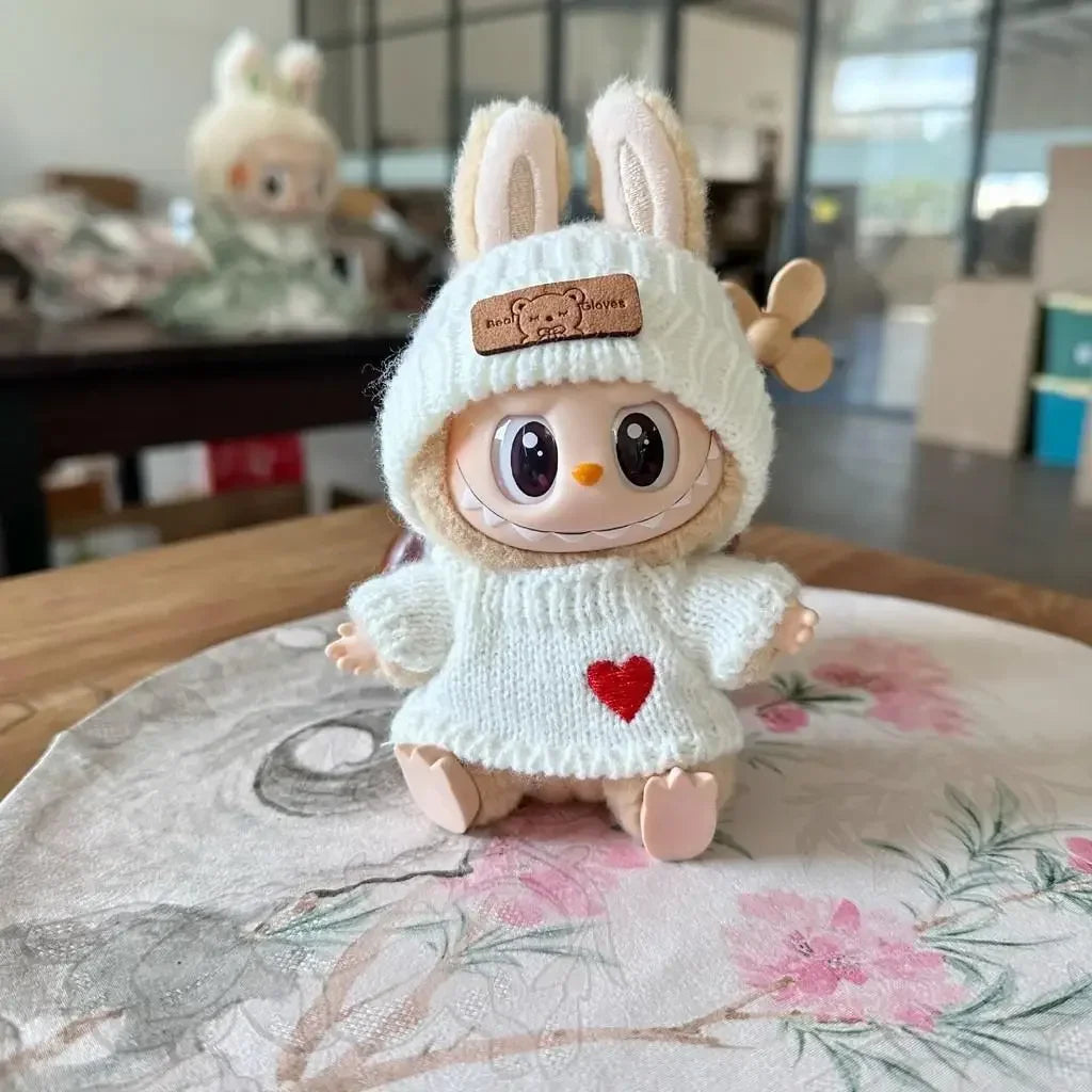 Set di abbigliamento per bambola Labubu da 17 cm – Cappello orso e maglione con cuore