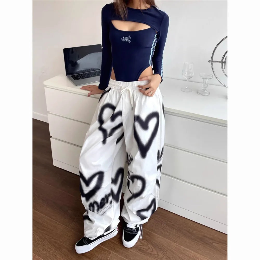 Pantaloni Donna Wide Leg Y2K – Jogger Graffiti Streetwear
