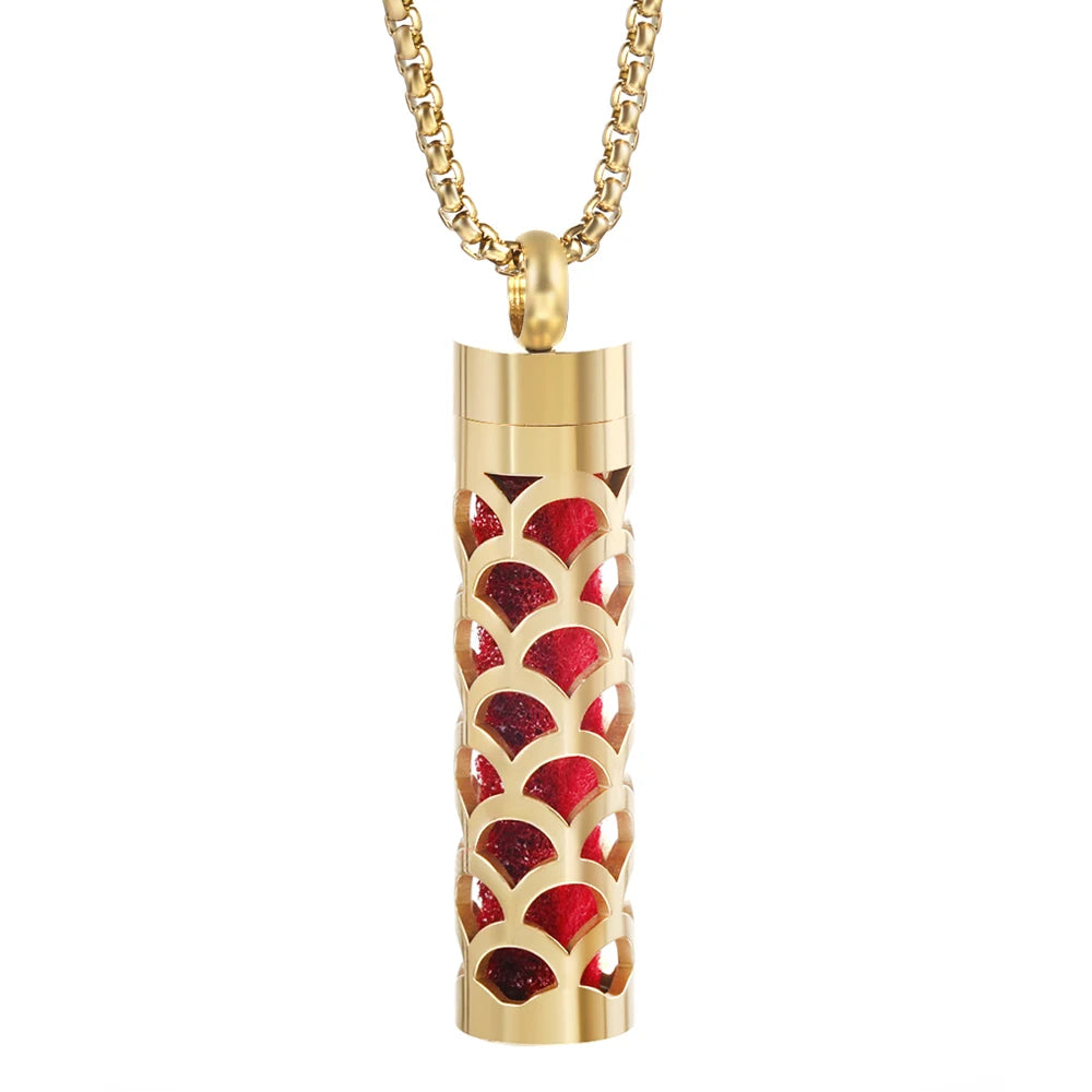 Collana dorata con diffusore per oli essenziali in acciaio inox – Gioiello aromaterapico profumato per donna