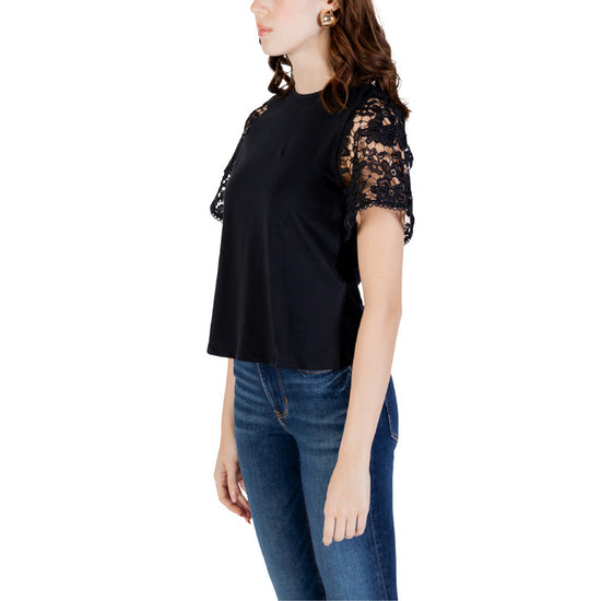 Top nero da donna in 100% cotone con maniche corte e scollo tondo, ideale per l'estate.
