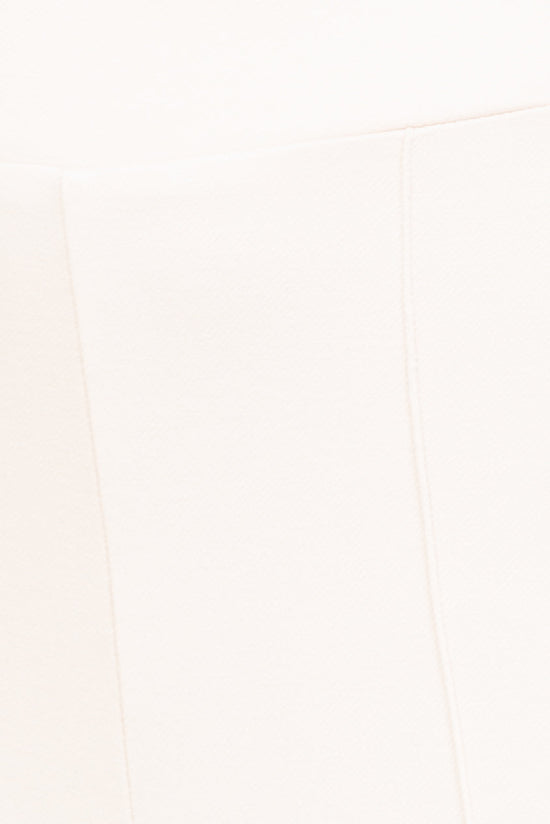 Taillier con cintura elegante per ogni occasione