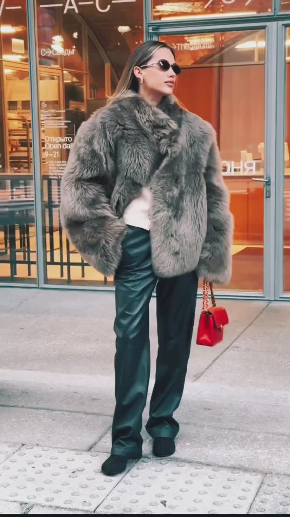 Giacca in pelliccia sintetica marrone con scollo a V per donna – Giacca lunga a maniche lunghe, stile casual elegante per l'autunno/inverno